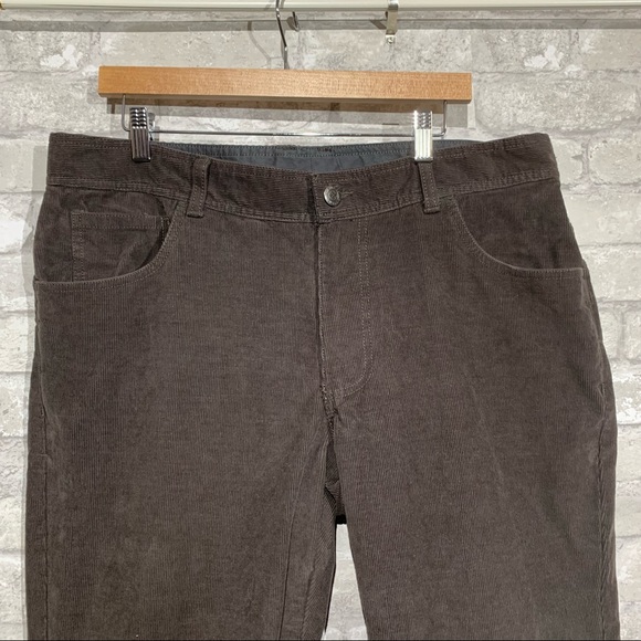 COLUMBIA MEN'S BROWN CORDUROY STRAIGHT LEG PANTS 38x30 - Picture 3 of 10